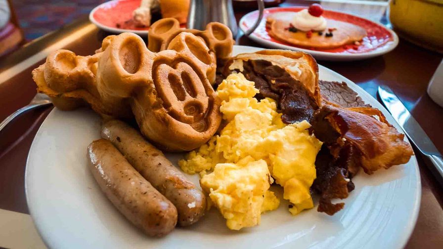 Review: Chef Mickey’s Character Breakfast – The MouseWatcher Blog