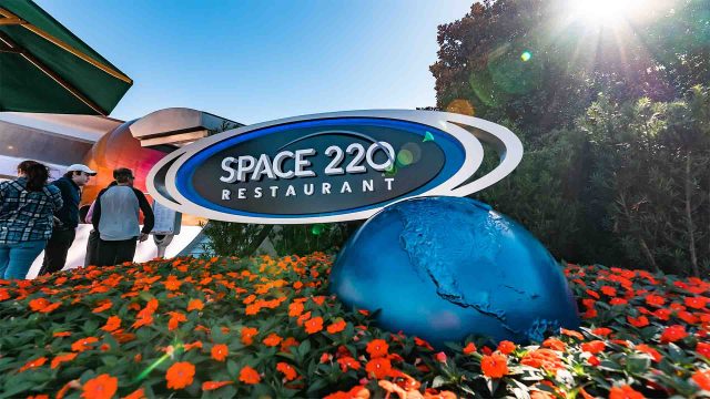 Space 220 Restaurant Sign