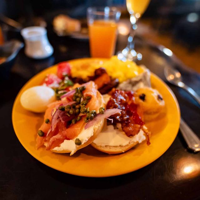 Review Tusker House Character Dining The MouseWatcher Blog