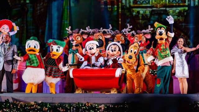 2026 Disney World Christmas Dates: Mickey’s Very Merry Christmas Party, Jollywood Nights, EPCOT Festival of the Holidays & Holiday Dining Tips